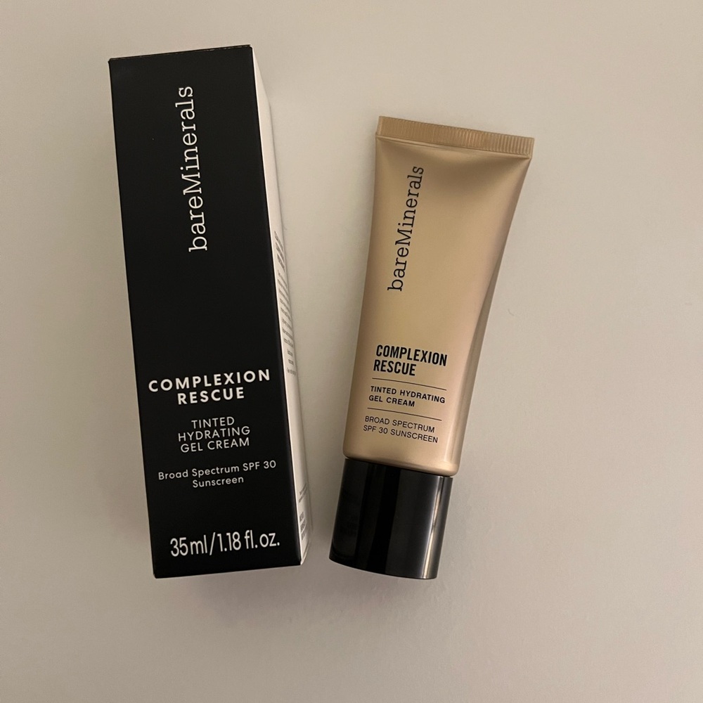 bareMinerals tinted hydrating gel cream - Picture 2 of 4